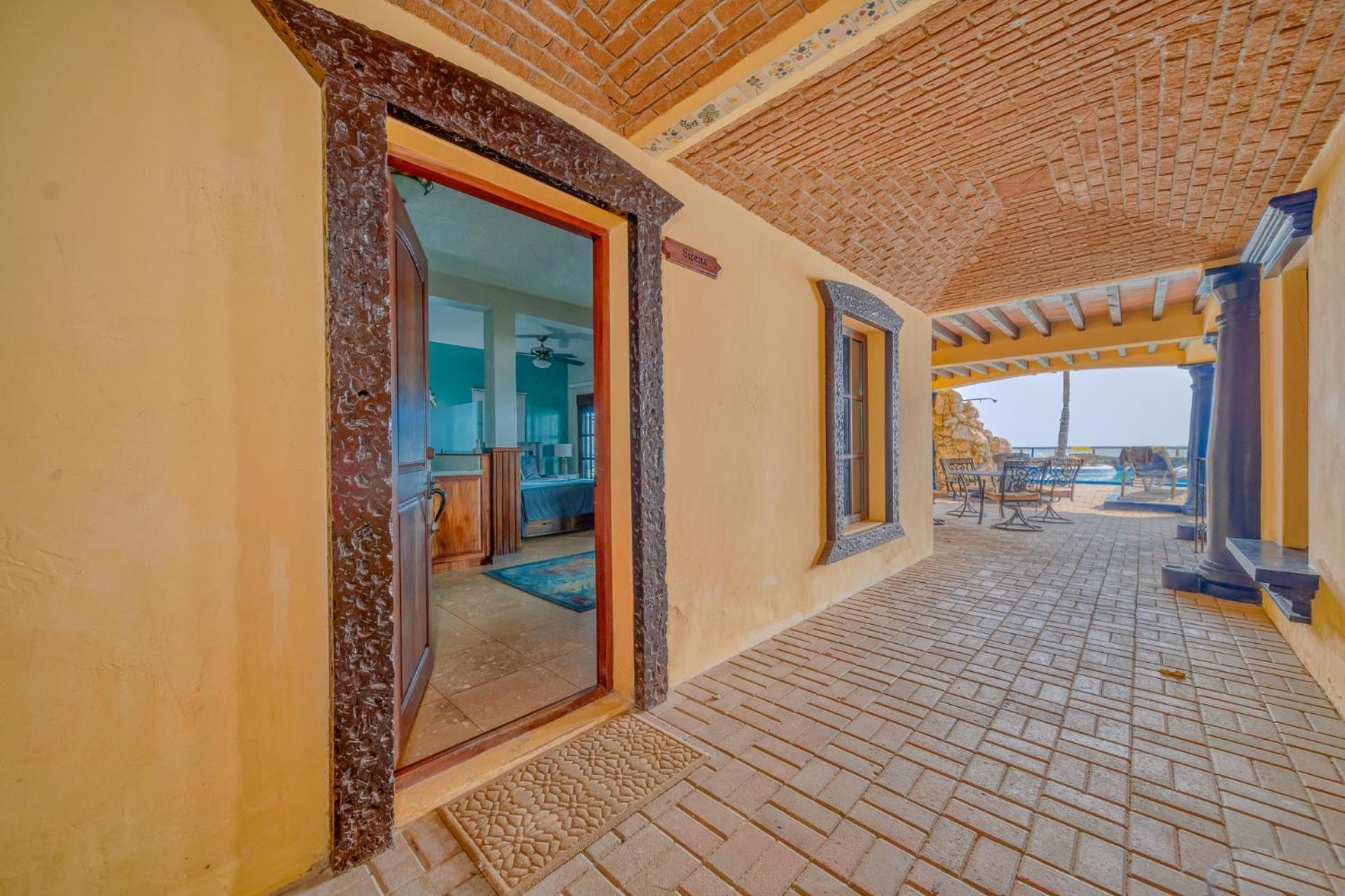 Caribe Tesoro Ξενοδοχείο West Bay Εξωτερικό φωτογραφία